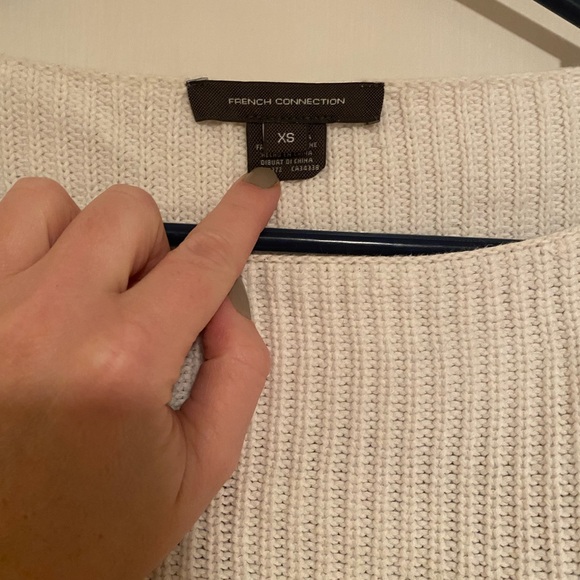 French connection color block sweater. Size XS. - Picture 2 of 3